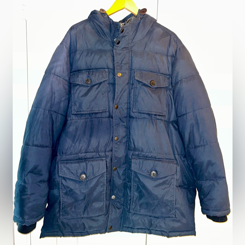 Tommy Hilfiger quilted puffer jacket with hood in navy. Excellent condition. XXL